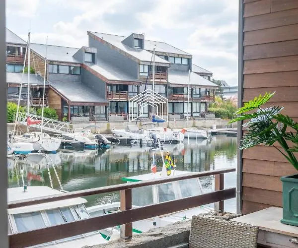 Le Ponton C.l.s Apartment